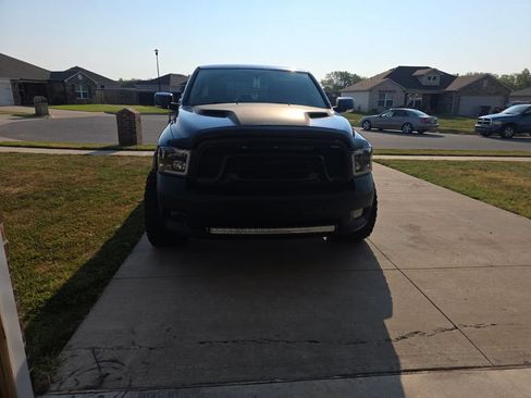 Used 2011 RAM 1500 Sport AWD/4WD image 3