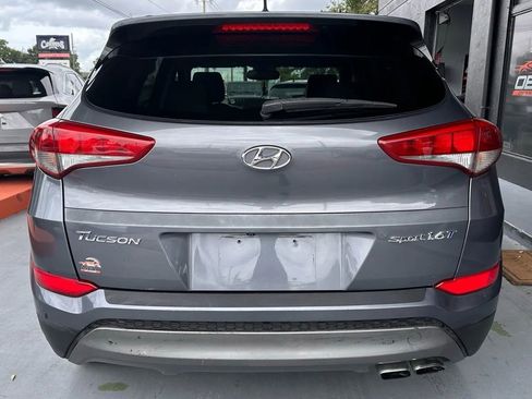 Used 2016 Hyundai Tucson Sport FWD image 3