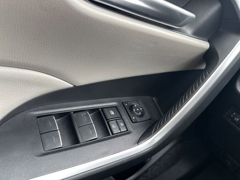 Used 2023 Toyota RAV4 XLE w/ Convenience Package image 17