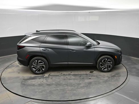 New 2026 Hyundai Tucson Limited image 30