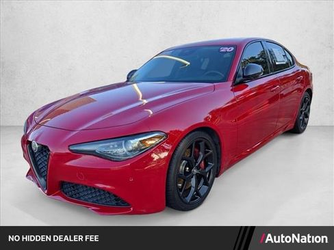 Used 2020 Alfa Romeo Giulia w/ Nero Edizione RWD image 1