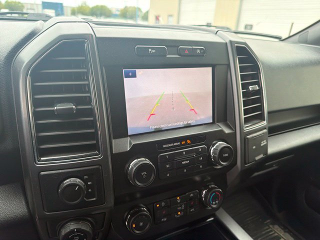 Used 2020 Ford F150 XLT w/ Equipment Group 302A Luxury AWD/4WD image 23