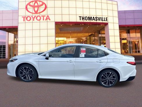 New 2026 Toyota Camry XLE FWD image 8
