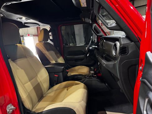 Used 2020 Jeep Gladiator Sport w/ Quick Order Package 24S image 25