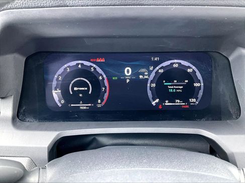 Used 2025 Toyota Tacoma Limited image 25