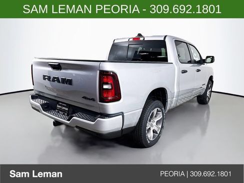 New 2026 RAM 1500 Express AWD/4WD image 7