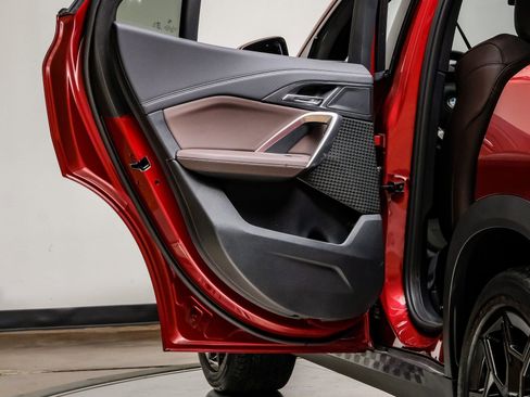 Used 2024 BMW X2 xDrive28i image 45