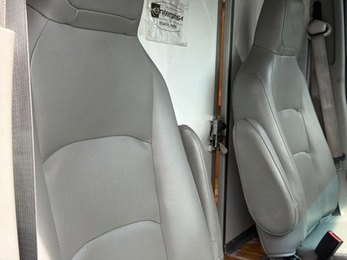 Used 2024 Ford E-350 and Econoline 350 Super Duty w/ Power Windows & Locks Group image 11