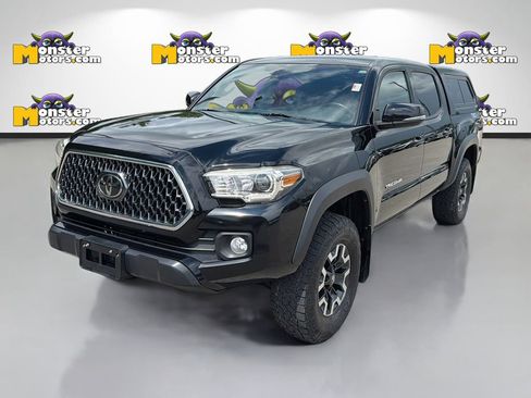 Used 2018 Toyota Tacoma TRD Off-Road AWD/4WD image 1