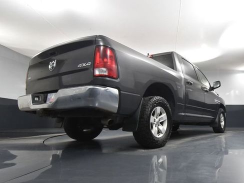Used 2017 RAM 1500 Classic SLT image 43