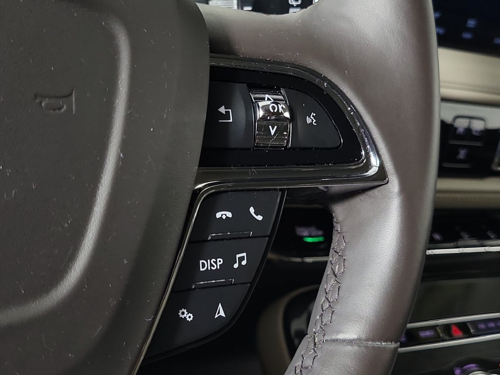 Certified 2023 Lincoln Nautilus Reserve AWD/4WD image 26