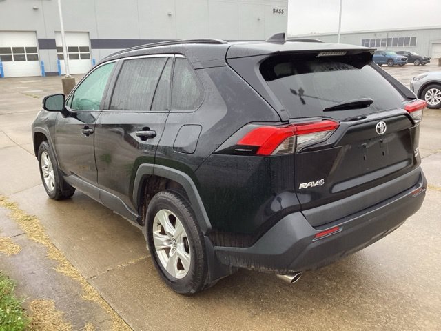 Used 2020 Toyota RAV4 XLE w/ Convenience Package AWD/4WD image 14