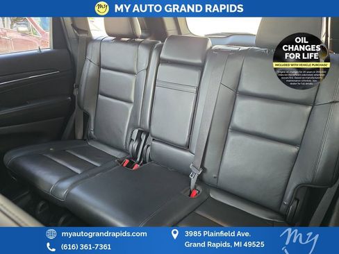 Used 2019 Jeep Grand Cherokee Limited image 27