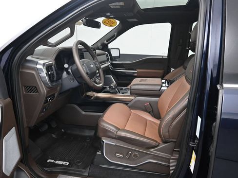 Used 2025 Ford F150 King Ranch w/ FX4 Off-Road Package AWD/4WD image 9