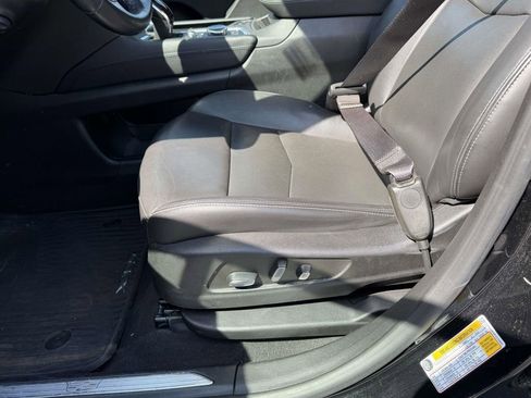 Used 2023 Cadillac XT5 Premium Luxury AWD/4WD image 18