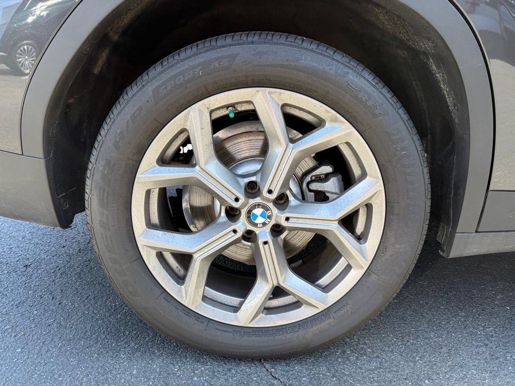 Used 2024 BMW X3 sDrive30i RWD image 14