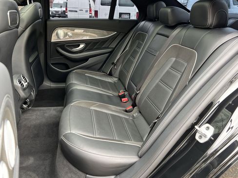 Used 2019 Mercedes-Benz E 63 AMG S image 23