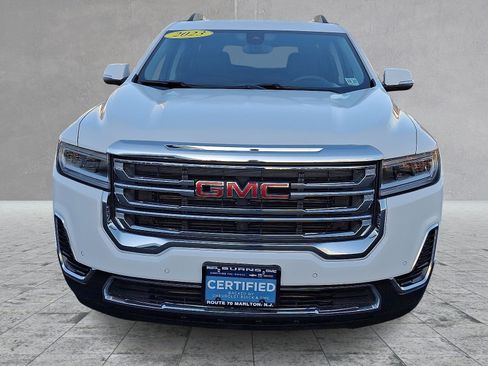 Certified 2023 GMC Acadia SLE w/ Driver Convenience Package image 3