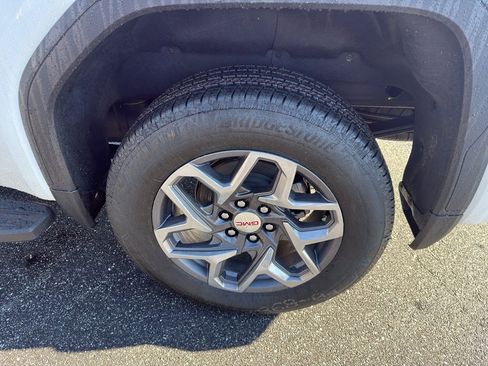 New 2026 GMC Sierra 1500 SLT w/ SLT Premium Package image 22