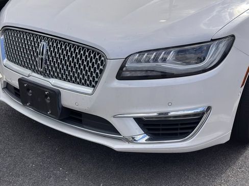 Used 2017 Lincoln MKZ Reserve w/ Technology Package FWD image 11
