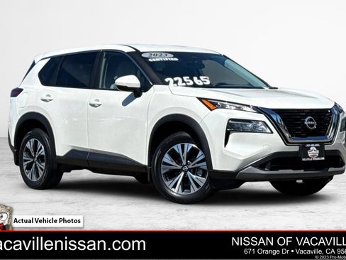 Used 2023 Nissan Rogue SV FWD image 1