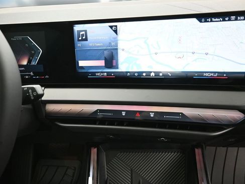 New 2026 BMW X3 xDrive30 w/ Premium Package image 28