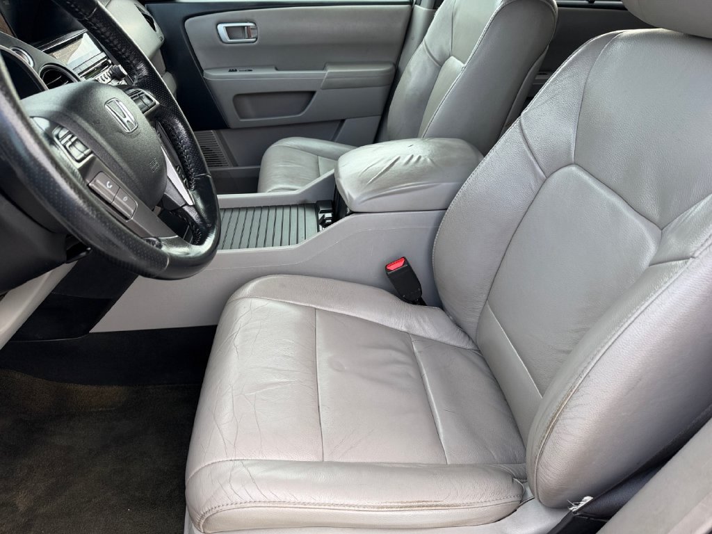 Used 2015 Honda Pilot Touring image 10
