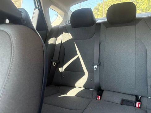 Used 2025 Kia K4 FWD image 22