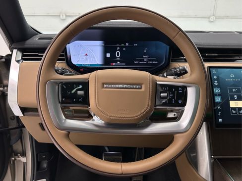 Used 2024 Land Rover Range Rover SE AWD/4WD image 24