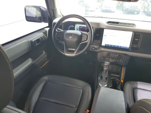 Used 2023 Ford Bronco Badlands AWD/4WD image 13