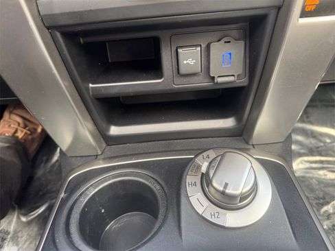 Used 2023 Toyota 4Runner SR5 Premium image 23