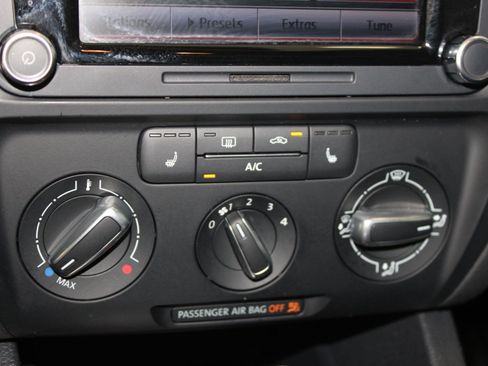 Used 2014 Volkswagen Jetta GLI Edition 30 image 14