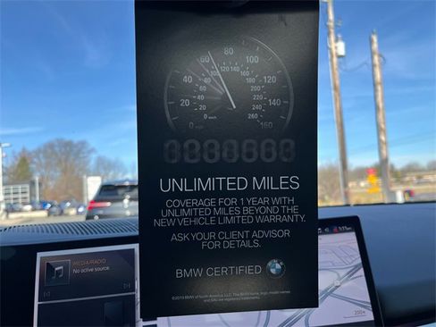 Certified 2025 BMW i5 xDrive40 w/ Premium Package image 18