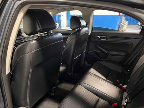 Used 2022 Honda Civic EX-L image 17