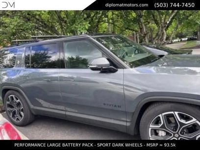 Used 2025 Rivian R1S Adventure