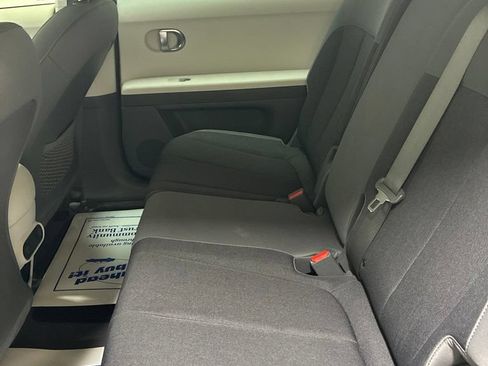 Used 2024 Hyundai Ioniq 5 SEL RWD image 23