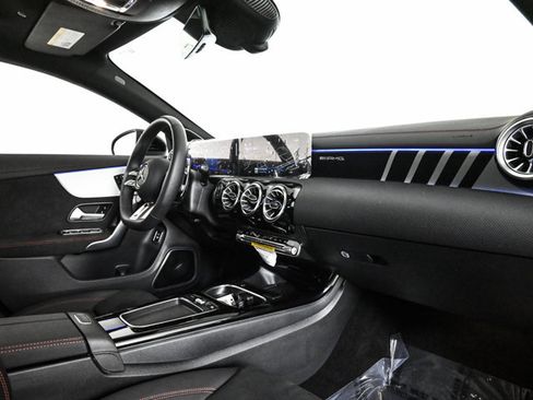 Used 2026 Mercedes-Benz CLA 35 AMG 4MATIC image 23