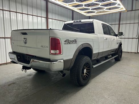 Used 2018 RAM 2500 Laramie w/ Off Road Package image 6