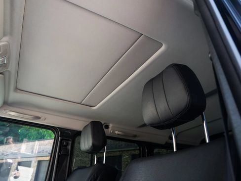 Used 2016 Mercedes-Benz G 550 image 24