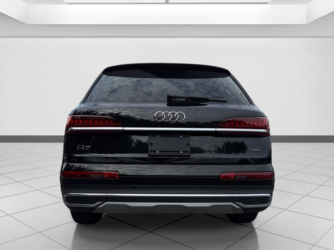 Used 2023 Audi Q7 2.0T Premium Plus AWD/4WD image 4