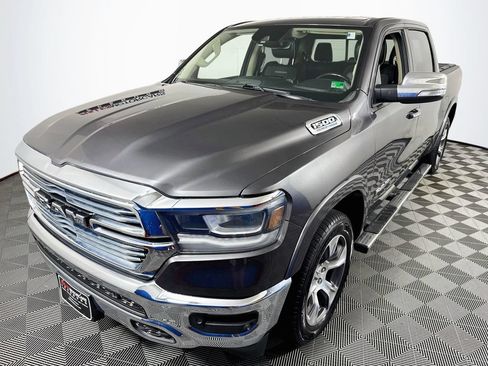 Used 2021 RAM 1500 Laramie AWD/4WD image 3