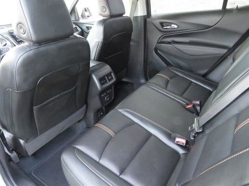 Used 2022 Chevrolet Equinox Premier image 18