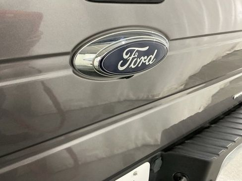 Used 2014 Ford F150 XLT w/ Equipment Group 302A Luxury image 6