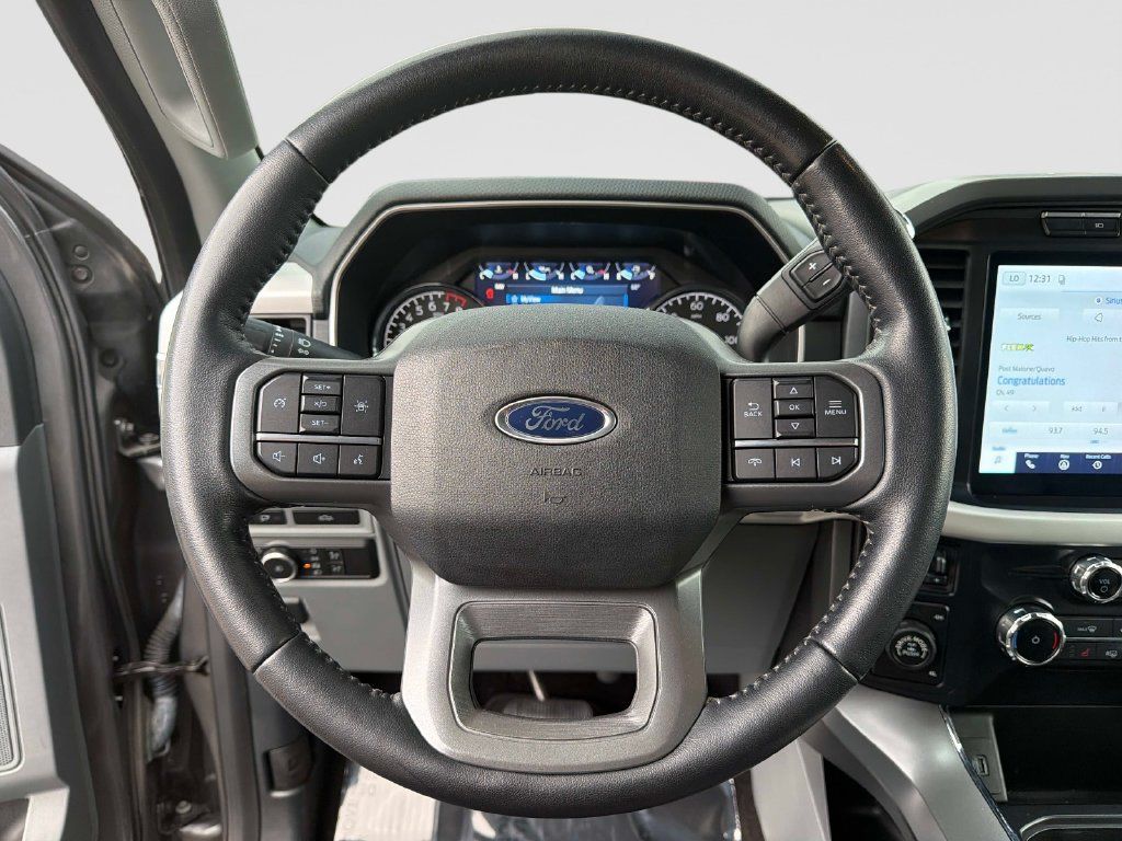 Used 2022 Ford F150 XLT w/ Equipment Group 302A High AWD/4WD image 30