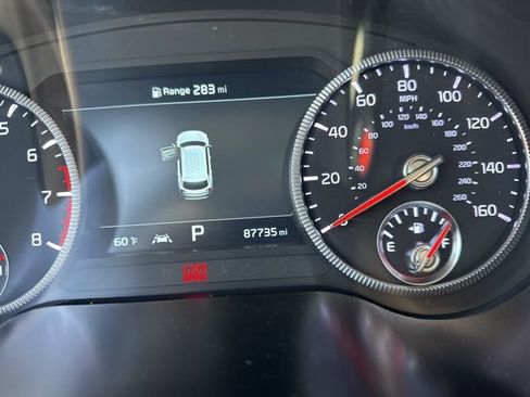 Used 2022 Kia Telluride SX w/ SX Prestige Package image 9