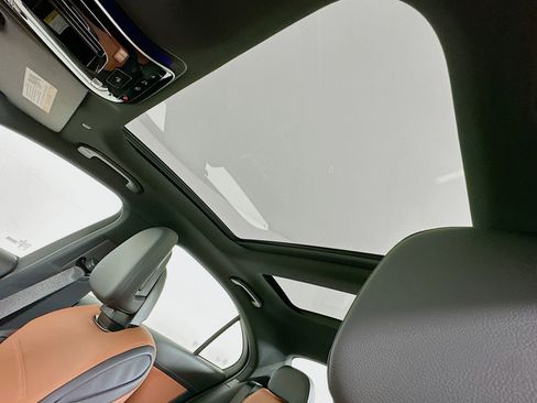 New 2026 Mercedes-Benz C 300 Sedan image 22