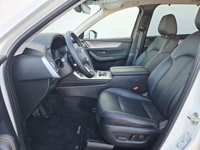 Certified 2026 MAZDA CX-90 3.3 Turbo w/ Preferred Package AWD/4WD image 9