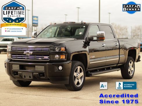 Used 2016 Chevrolet Silverado 2500 LTZ w/ Custom Sport Edition image 3