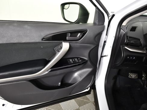Used 2023 Mitsubishi Eclipse Cross LE AWD/4WD image 35