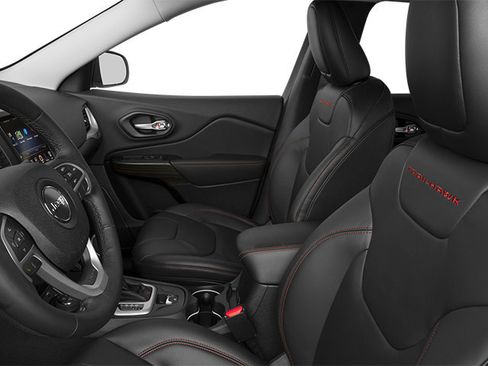 Used 2014 Jeep Cherokee Trailhawk w/ Leather Interior Group image 11